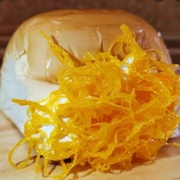 ขนมปังปิ้งนมข้น+ฝอยทอง