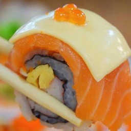 โรลแซลมอนชีส