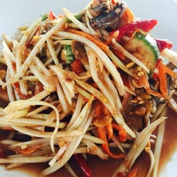 ส้มตำปูปลาร้า ใช้ปูเค็มนะคะ
