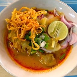 แม่นายข้าวซอยขนมจีนน้ำเงี้ยว