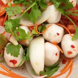 ร้านยำปากเจ่อ-ลูกชิ้นนึ่ง -ลูกชิ้นทอด-(น้ำจิ้มมะขามรสเด็ด)ชัยพรวิถี