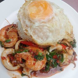 ร้านกินอะไรดี.อาหารตามสั่ง