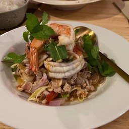 ยำตะไคร้กุ้งสด