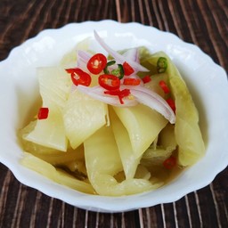 ยำผักกาดดอง