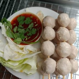 ลูกชิ้นเอ็นหมู