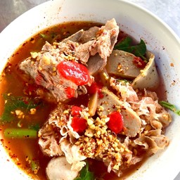 เย็นตาโฟต้มยำรวม+เล้ง