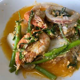 สุกี้ทะเลแห้ง