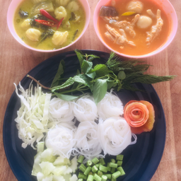 ขนมจีนคุณปุ้ย ระยอง