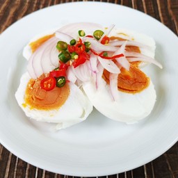 ยำไข่เค้ม