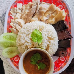 ข้าวมันไก่ อิ่มมากแม่ สาขา1