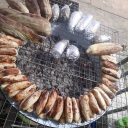 อันอัน กล้วยปิ้ง มันปิ้ง ข้าวโพดปิ้ง