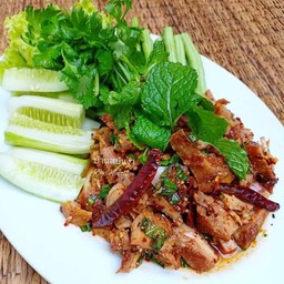 นำตกไก่