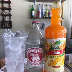 น้ำส้มผสมโซดา