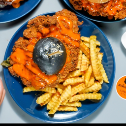 เบอร์เกอร์ชาโคลไก่ทอด