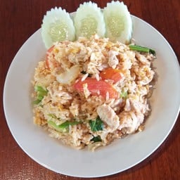 สเต็กสวนน้ำใส