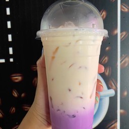 นมหมีเผือก