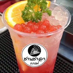 สตอเบอรี่ลิ้นจี่โซดา