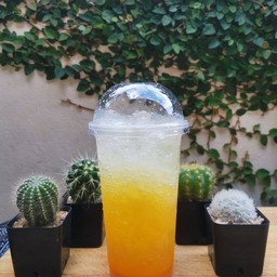 น้ำส้ม โซดา