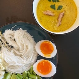 ปูล้นหม้อ ขนมจีนน้ำยาปู @ลุมพินีราชบูรณะ 6/1