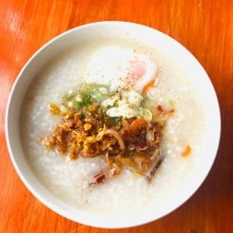 ข้าวกะเพราฟรีไข่ดาว เปิ้ลกะเพรา