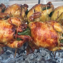 ร้านคุณนายไก่หัน