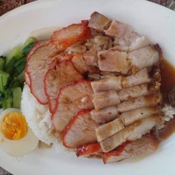 ข้าวหมูแดง+หมูกรอบ