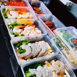 ยำแซ่บซดน้ำ ตลาดโอ๋เอ๋