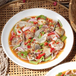 ยำหอยแครง+กุ้งสด