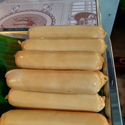 ลูกชิ้นปากหมา by คับคั่ง