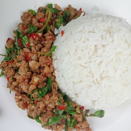 ข้าวกระเพราหมูสับ