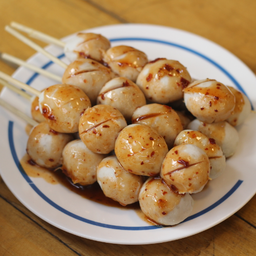 ลูกชิ้นหมูปิ้ง