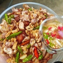 ร้านยำแซ่บราคาถูก ิพัทยา
