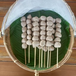 สถานีชิ้นปิ้ง - Meatball Station