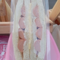 แซนวิชไส้กรอก+ชีส