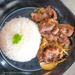 Dข้าวหน้าเนื้อ