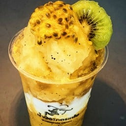 เสาวรส X กีวี่ สมูทตี้ (Passion Fruit & Kiwi smoothie)