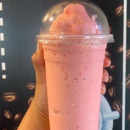 สตอเบอร์รี่นมสดปั่น