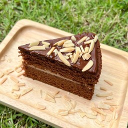 เค้ก นูเทลล่า-อัลมอนด์