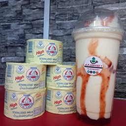 นมหมีปั่นราดซอส