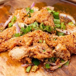 [อร่อยซ่ากับโค้ก] ข้าวยำไก่แซ่บ +  โค้ก ออริจินัล (ขวด)