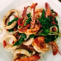 พริกแกงทะเลหน่อไม้ดอง