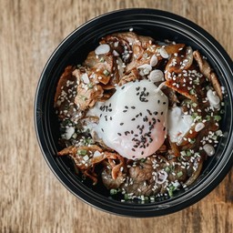 ข้าวหน้าหมูไข่ออนเซ็น