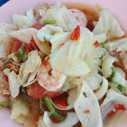 เฉาก๋วยนมสดคาราเมล/ใส้กรอกอีสาน  (ซื่อตรง)