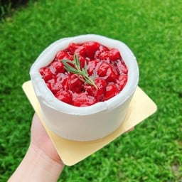 ครึ่งปอนด์ เค้กนมสดสตรอว์เบอร์รี่ซอส