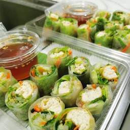 ปอเปี๊ยะสดเจ(2ชิ้น)