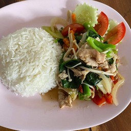 ข้าวราดผัดผักรวมมิตร หมู