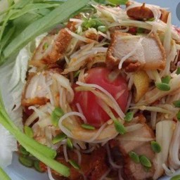 ตำชั่วหมูกรอบ