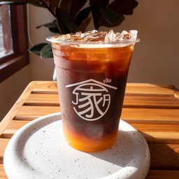 Jia cafe (หน้าโรงแรมระนองการ์เด้น)