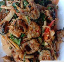 ผัดเผ็ดปลาไหลนา (กับข้าว)