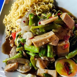 เหลามาม่ารวมมิตร